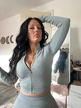 Lolaxox  online show from March 27, 2026, 11:55 am