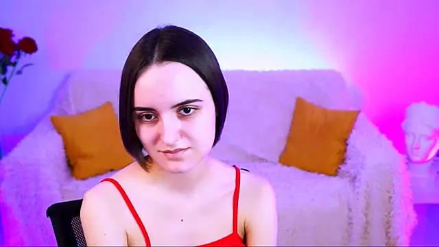 KateWillows online show from March 28, 2026, 5:08 am