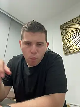 Snapshot of ian_david_Xxx chatting on November 30, 2025, 2:12 am ian david Xxx online show from November 30, 2025, 2:12 am