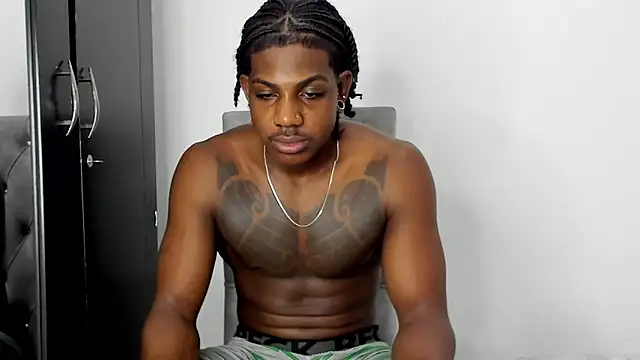 Darktemp  online show from February 11, 2026, 12:32 am