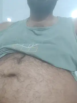 Snapshot of mrwhoti chatting on February 16, 2026, 11:53 am mrwhoti online show from February 16, 2026, 11:53 am