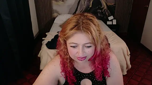 Snapshot of MilfArlet chatting on January 5, 2026, 5:27 pm MilfArlet online show from January 5, 2026, 5:27 pm