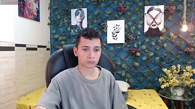 LucassSmith11 online show from June 18, 2026, 8:47 pm