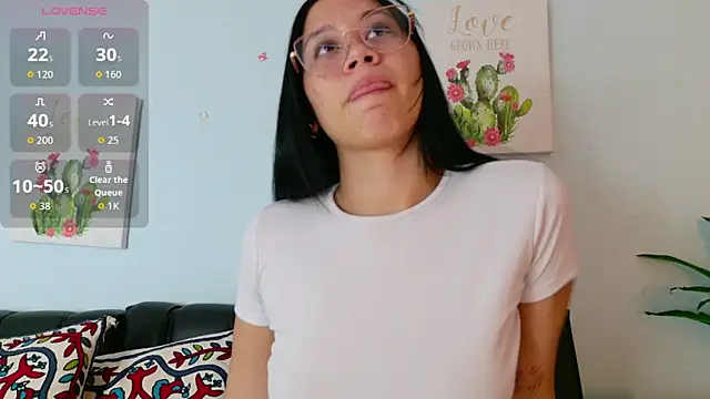 sofiia smith  online show from January 17, 2026, 6:55 pm