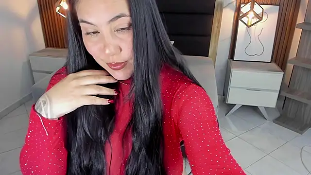 Snapshot of VIOLETTA_ROSS1 chatting on December 1, 2025, 1:12 pm VIOLETTA ROSS1 online show from December 1, 2025, 1:12 pm