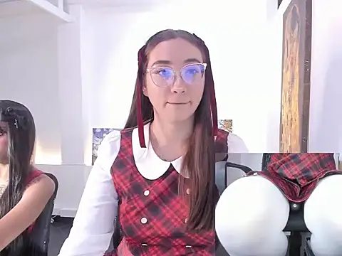 SwettieSammy online show from December 16, 2025, 12:53 pm