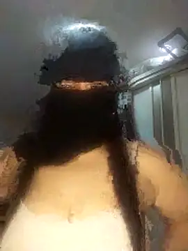 lolotheone online show from April 28, 2026, 11:25 am