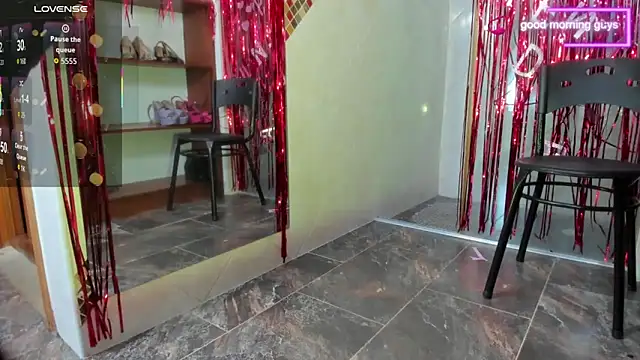 Snapshot of AnitaDuque chatting on February 18, 2026, 4:10 am AnitaDuque online show from February 18, 2026, 4:10 am