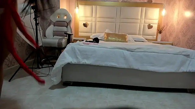 CHLOE BLOWJOB online show from December 15, 2025, 11:27 am