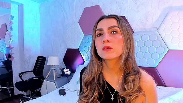 AriaRous online show from January 14, 2026, 3:48 pm