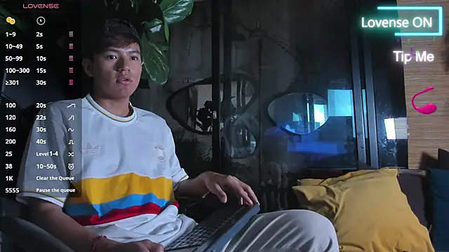 isaac grimm online show from March 28, 2026, 3:51 am