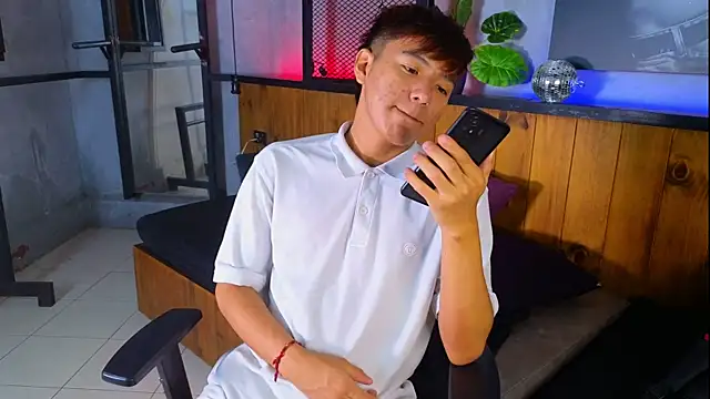 isaac grimm online show from March 17, 2026, 3:09 am