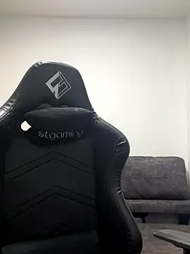 Liam jones10 online show from January 6, 2026, 5:00 am