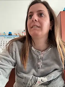 Sareyxon online show from March 25, 2026, 9:19 am