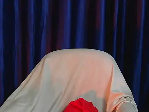 Piyyuu online show from February 11, 2026, 7:03 pm