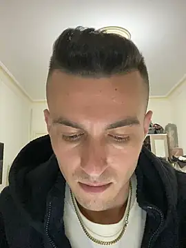 3turkish6model9 online show from February 28, 2026, 5:34 pm