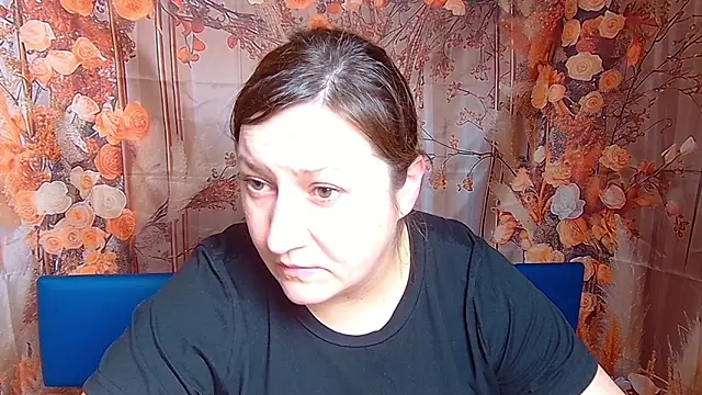 NadinForest online show from December 1, 2025, 12:28 pm