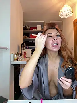 Snapshot of Emberreignedit chatting on February 8, 2026, 7:28 am Emberreignedit online show from February 8, 2026, 7:28 am