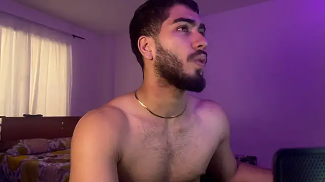 Franco banderas online show from March 6, 2026, 6:25 pm