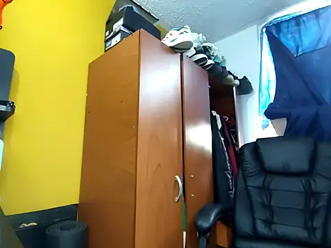 Gwen Sweet online show from January 6, 2026, 9:19 pm