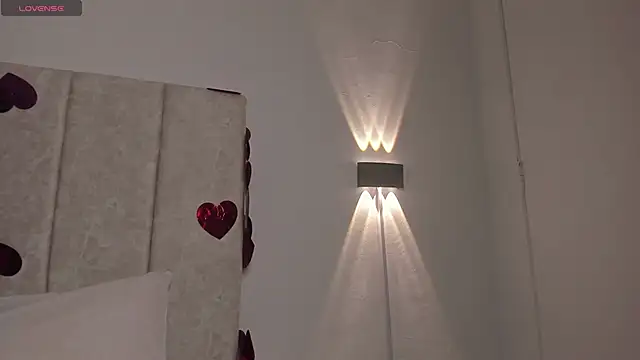 Snapshot of Scarlett_Lee1 chatting on February 23, 2026, 11:05 pm Scarlett Lee1 online show from February 23, 2026, 11:05 pm