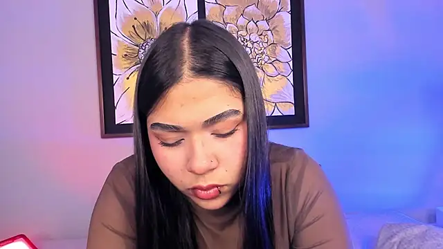 Mylarossi online show from December 15, 2025, 1:28 pm