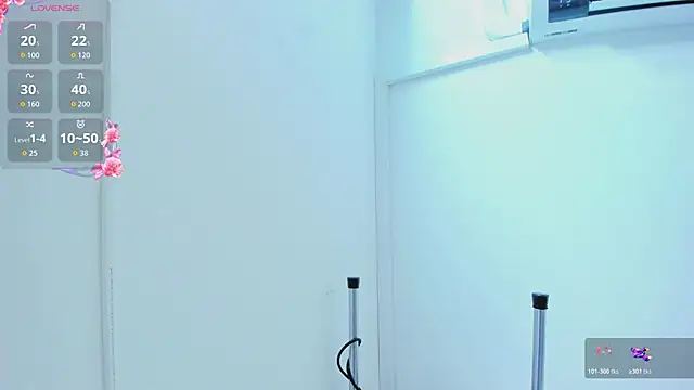 Snapshot of Miia_cute18 chatting on February 14, 2026, 11:32 am Miia cute18 online show from February 14, 2026, 11:32 am