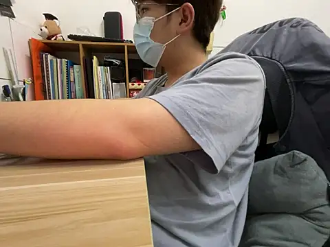 Snapshot of hiiiizzzz chatting on February 21, 2026, 4:20 pm hiiiizzzz online show from February 21, 2026, 4:20 pm