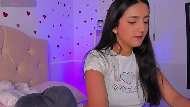 Snapshot of Steff_candy chatting on February 6, 2026, 5:53 pm Steff candy online show from February 6, 2026, 5:53 pm