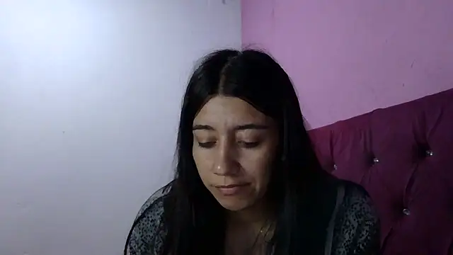 TaylorLove- online show from December 21, 2025, 12:57 am