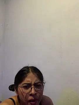 Snapshot of Arely-L1 chatting on March 3, 2026, 3:24 am Arely-L1 online show from March 3, 2026, 3:24 am