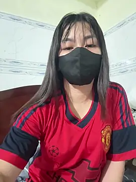 Snapshot of MintShow18 chatting on February 5, 2026, 12:23 pm MintShow18 online show from February 5, 2026, 12:23 pm