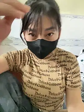 Snapshot of MintShow18 chatting on February 25, 2026, 5:18 am MintShow18 online show from February 25, 2026, 5:18 am