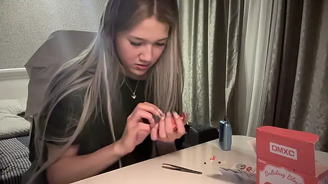 lilXdomii online show from January 18, 2026, 12:14 am