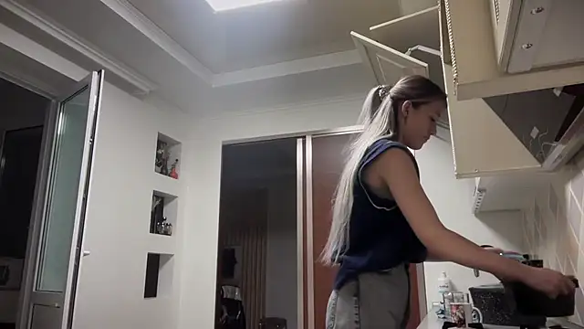 lilXdomii online show from January 17, 2026, 12:09 pm