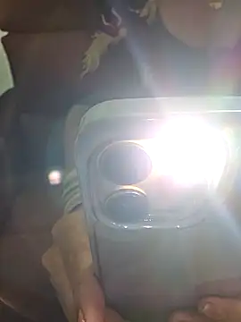 Snapshot of MadhuriMiracle chatting on November 30, 2025, 12:50 pm MadhuriMiracle online show from November 30, 2025, 12:50 pm