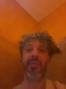 Snapshot of Petebulimia chatting on February 12, 2026, 2:06 pm Petebulimia online show from February 12, 2026, 2:06 pm