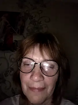 Snapshot of MichelleLove48 chatting on March 29, 2026, 8:32 pm MichelleLove48 online show from March 29, 2026, 8:32 pm