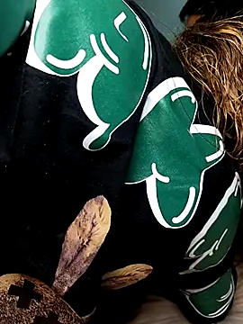 Luna Leroy online show from December 3, 2025, 1:39 am