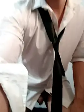 wesleiiiii online show from February 8, 2026, 12:08 am