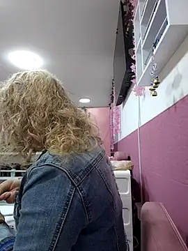 Snapshot of yecza-mashlati chatting on February 24, 2026, 4:19 pm yecza-mashlati online show from February 24, 2026, 4:19 pm