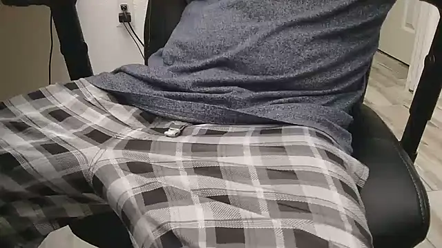 Lusty Liam online show from December 2, 2025, 4:30 pm