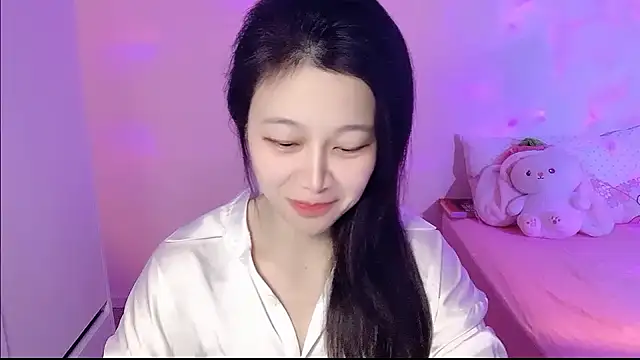 Snapshot of youyou-66 chatting on January 15, 2026, 4:05 am youyou-66 online show from January 15, 2026, 4:05 am