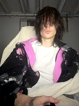 DkAuxier1 online show from December 2, 2025, 11:28 pm