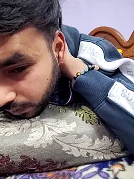 AlphaAura460 online show from December 21, 2025, 10:28 am