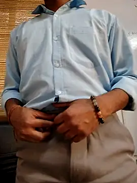 AlphaAura460 online show from March 3, 2026, 8:43 am