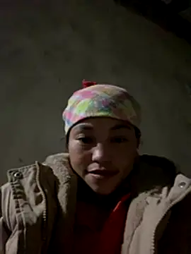 Snapshot of Lilik2 chatting on December 14, 2025, 10:04 pm Lilik2 online show from December 14, 2025, 10:04 pm