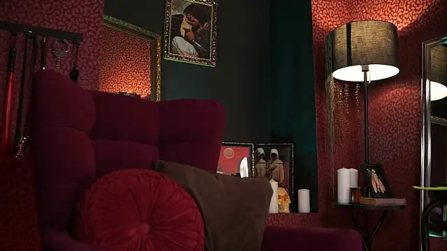 Snapshot of Roxa_Lana chatting on May 25, 2026, 1:43 pm Roxa Lana online show from May 25, 2026, 1:43 pm