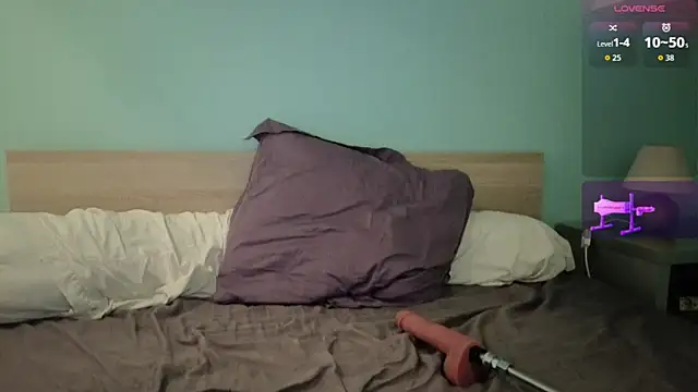 EvanIz101 online show from February 12, 2026, 9:58 pm