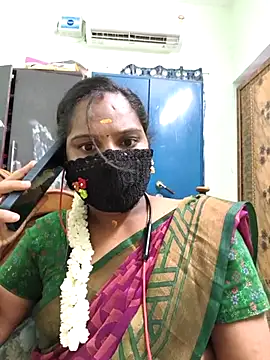 Tamil Pallavi online show from April 9, 2026, 3:41 am